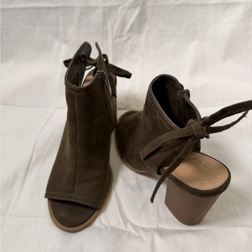 LC Lauren Conrad Dark Brown Heeled Boots